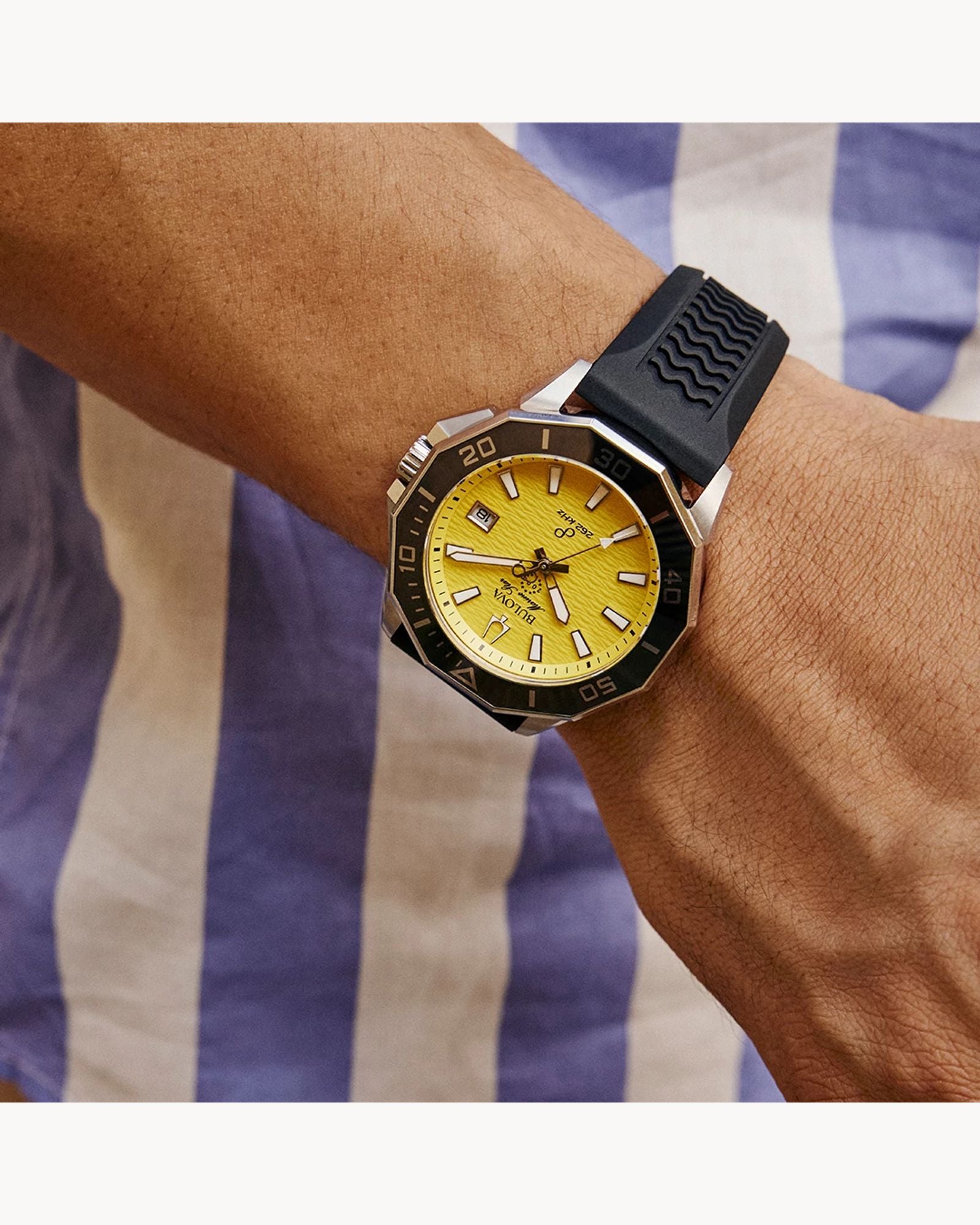 Reloj Bulova Marine Star Precisionist 96B431 262kHz Amarillo