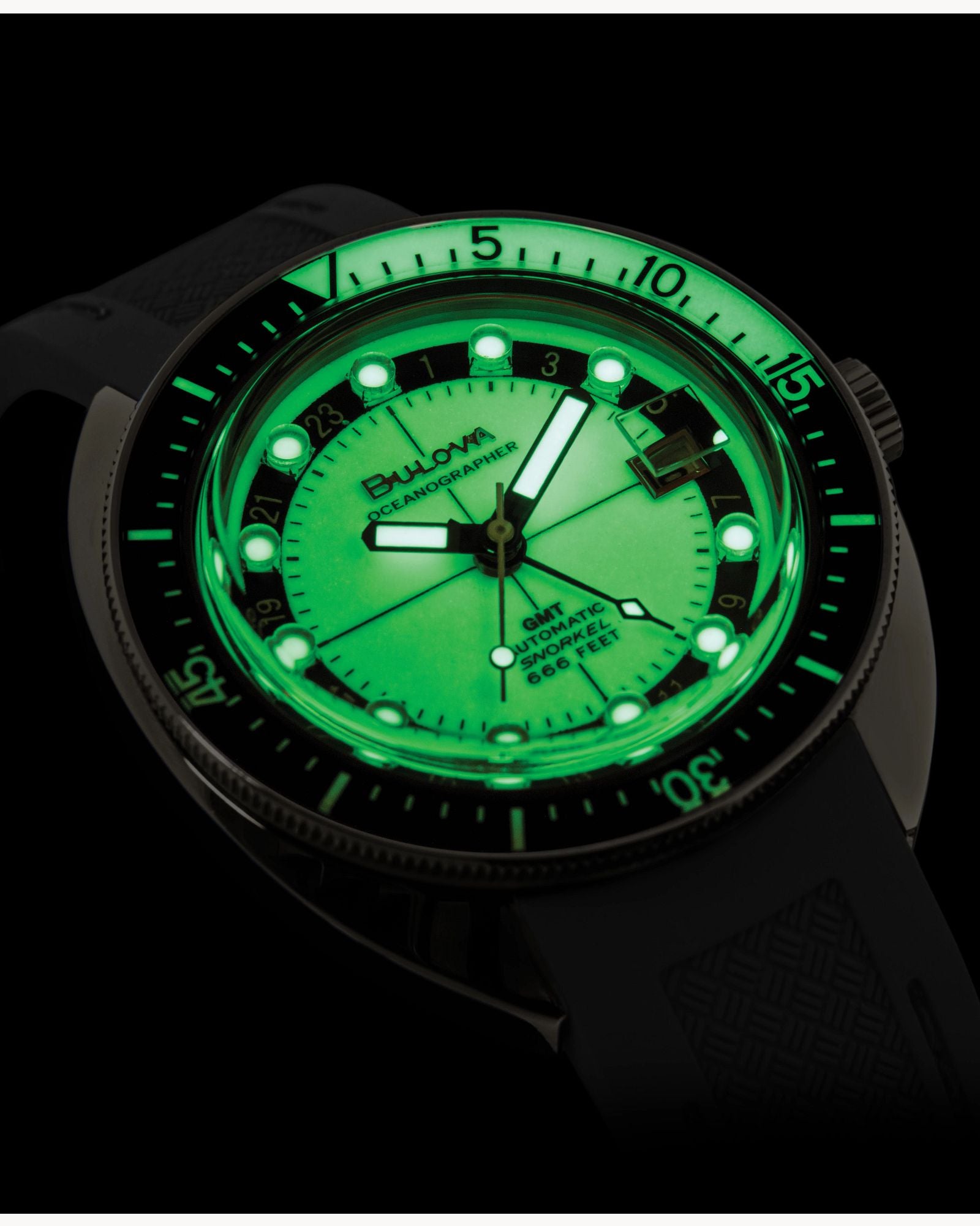 Reloj Bulova Oceanographer GMT 98B407 Devil Diver Automático